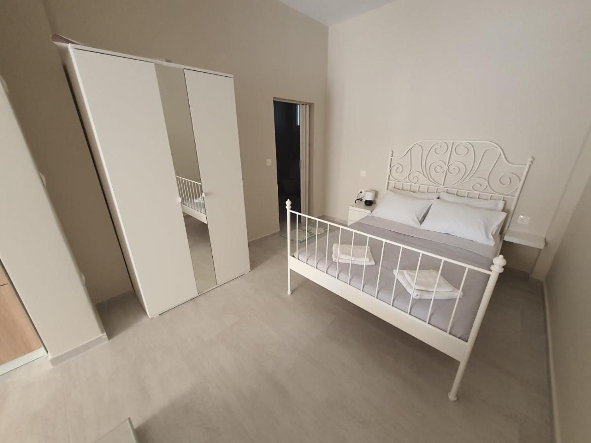 New Apartment ,50M From The Sea At Nea Irakleia. Zewnętrze zdjęcie