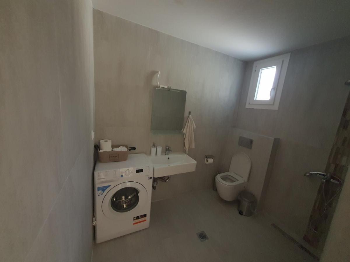 New Apartment ,50M From The Sea At Nea Irakleia. Zewnętrze zdjęcie